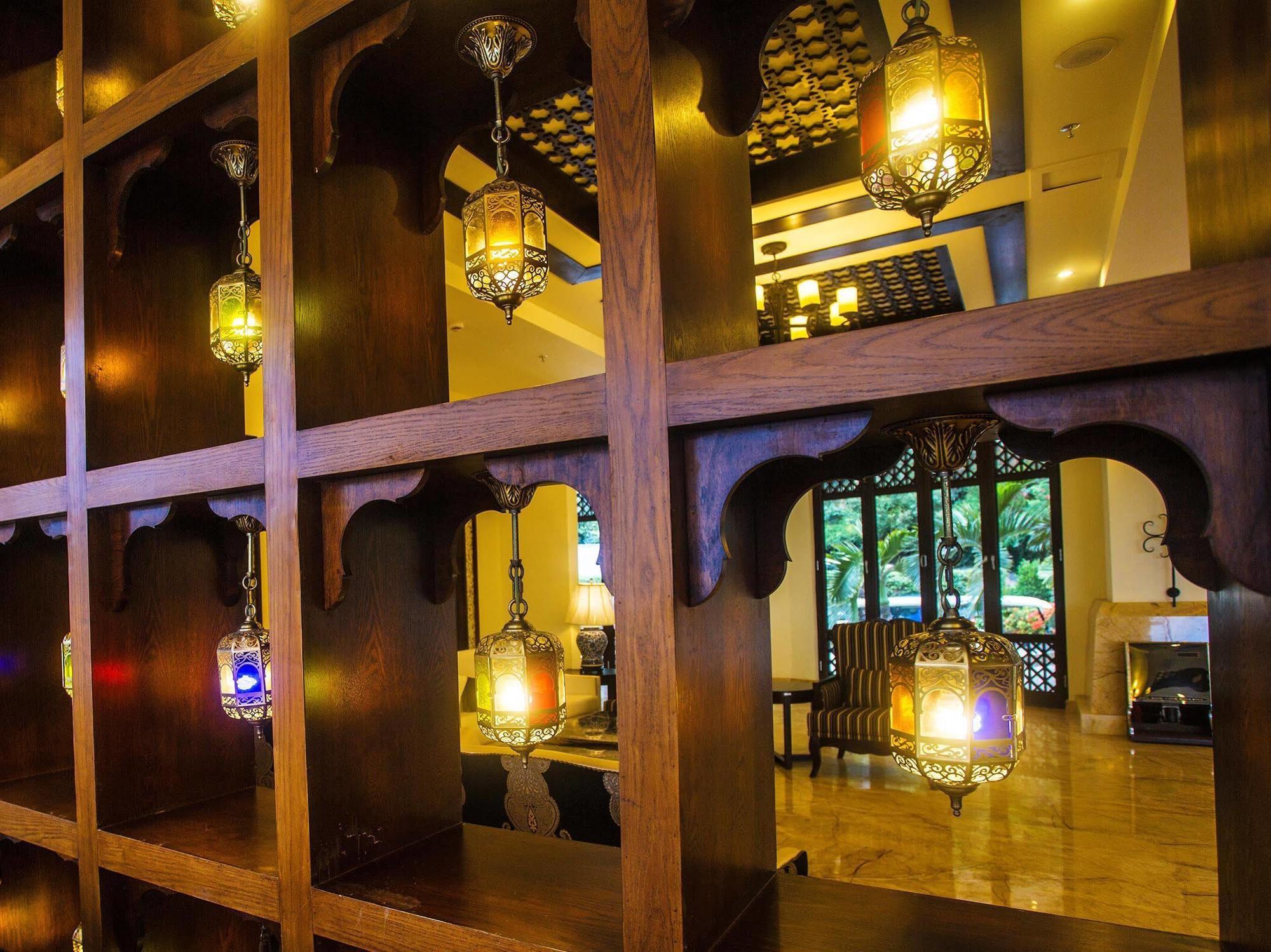 Yuhuayuan Seaview Hotel Sanya Buitenkant foto
